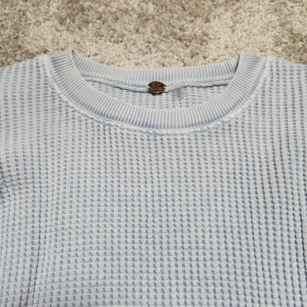 Free People One Wesley Thermal Top Size Medium Blue Moon Crop Cuffed Waffle Knit
